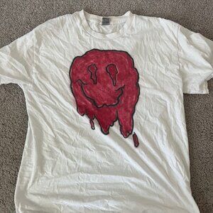Smiley Tshirt art large